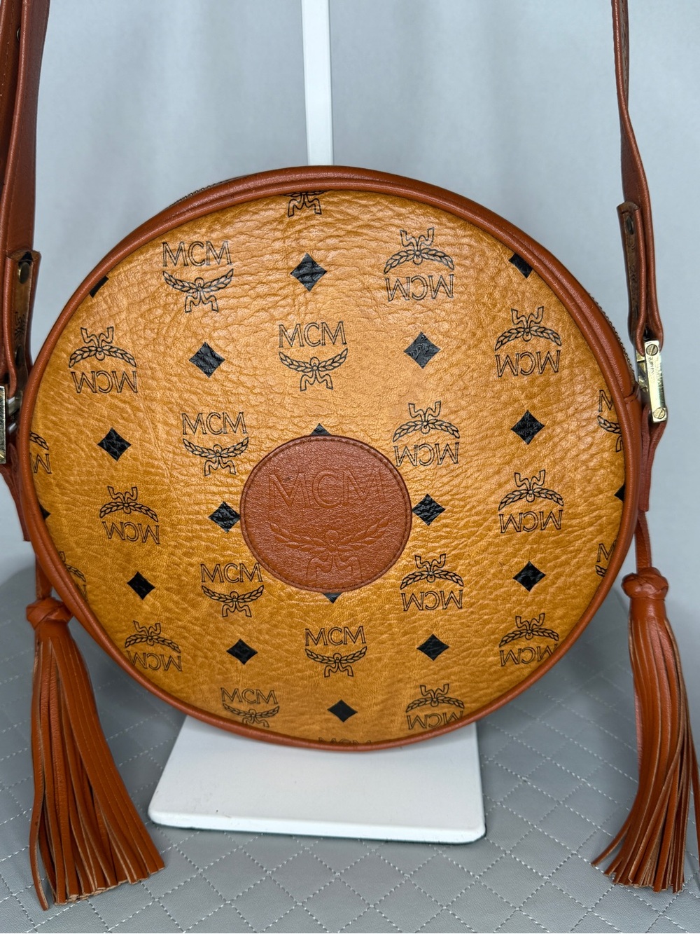 MCM Vintage Suzy Wong Circle Bag - Picture 4 of 13